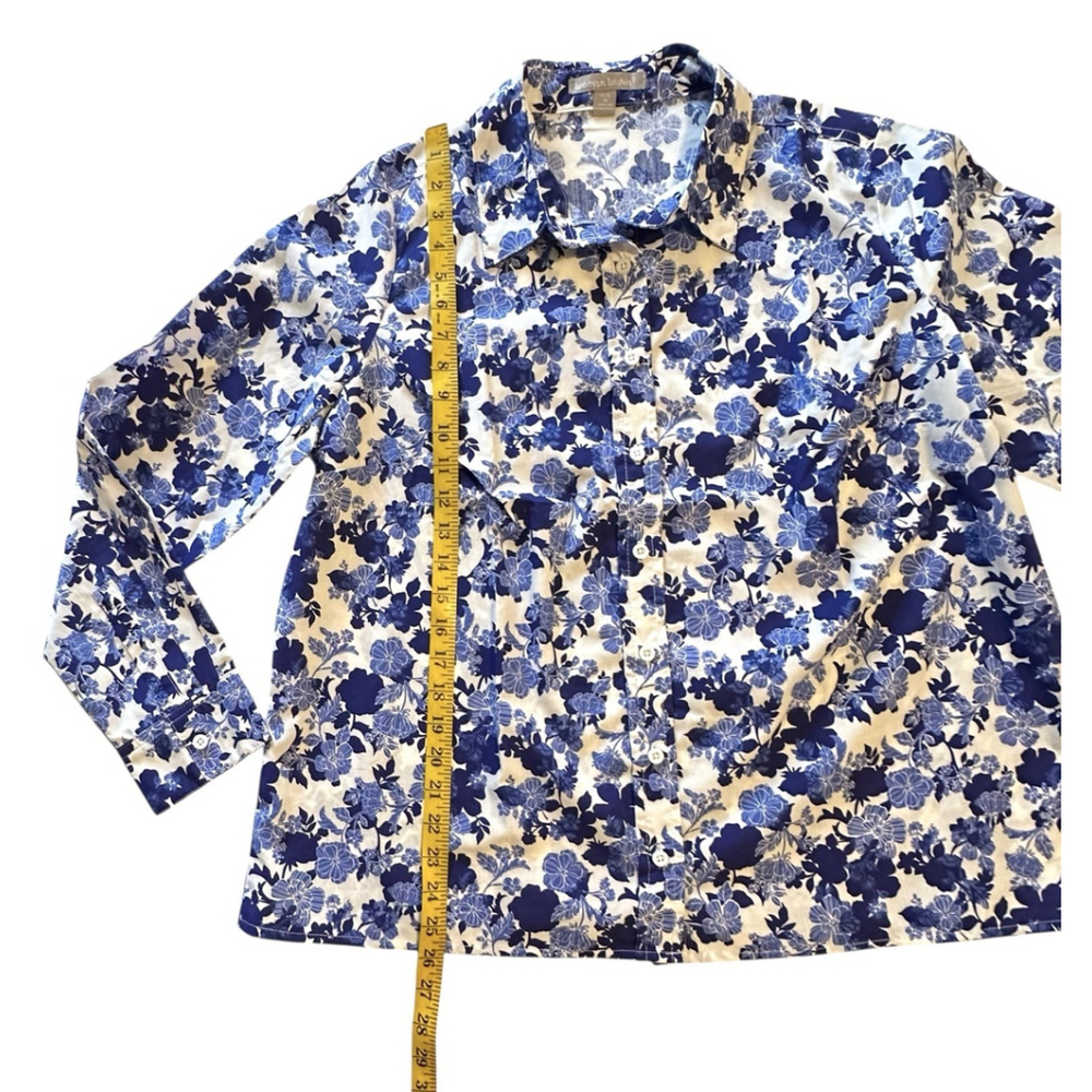 Woman Within Floral Button Shirt Size M 14 / 16 Lovely Blue & White Long Sleeves - Picture 10 of 12
